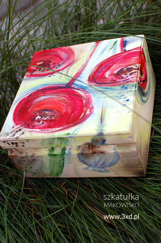 SZKATUŁKA drewniana "makowisko" ręcznie malowana w stylizowane maki - autor Elka Ciępka