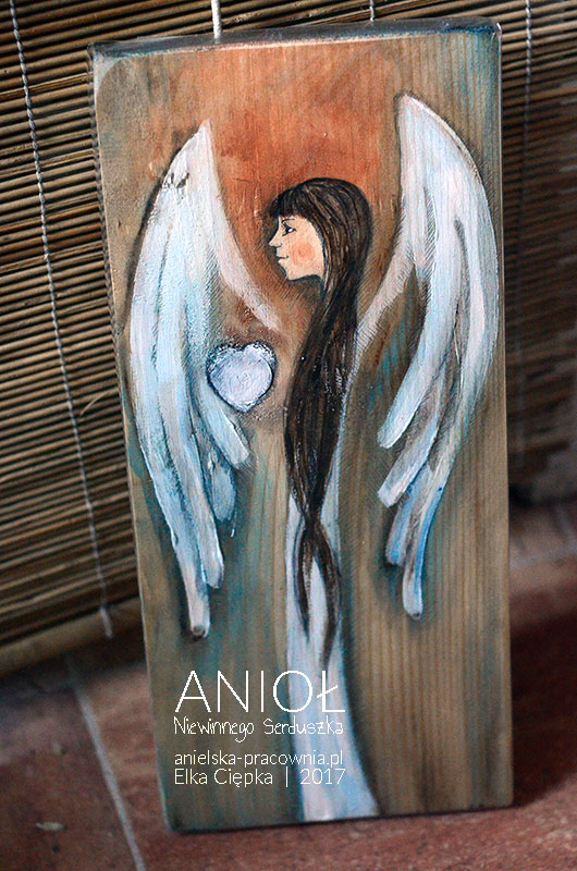 Anioł Niewinnego Serduszka - idealny prezent na komunię lub chrzciny